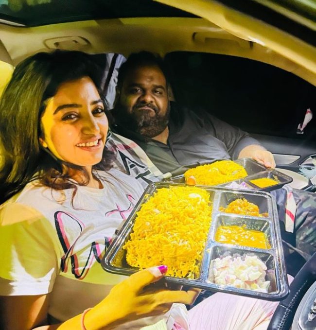 மஹாலக்ஷ்மிக்காக நடு இரவில் ரவீந்தர் செய்த செயல்... பாராட்டு மழையில் ரவீந்தர் 6